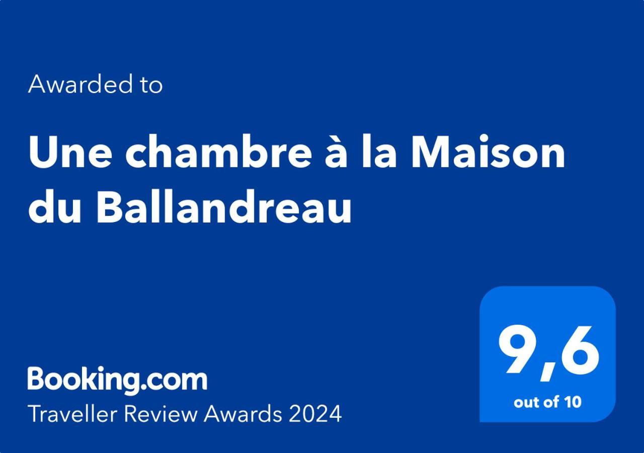 Une Chambre A La Maison Du Ballandreau Acomodação com café da manhã Monségur Exterior foto